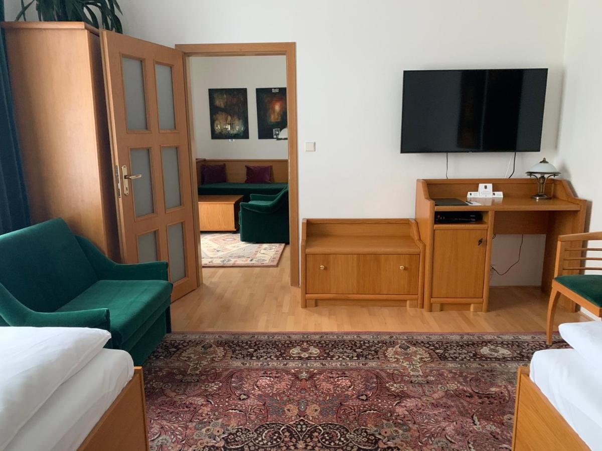 Antik Hotel Sofia Litomyšl Habitación foto
